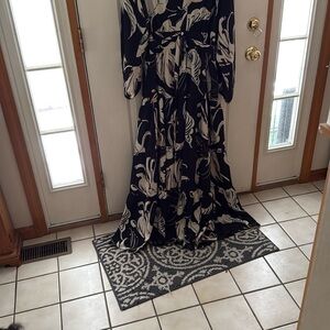 Elegant Black and White Maxi Dress
